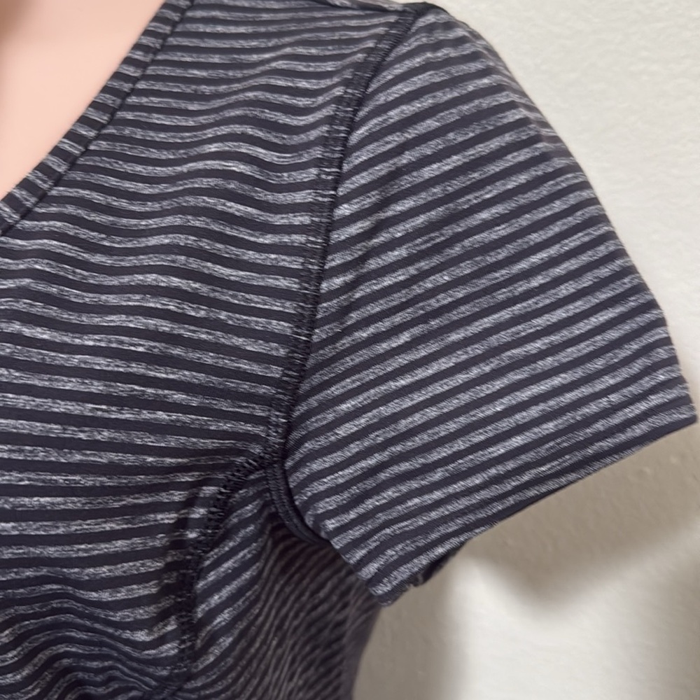Duluth Trading Co NWT Womens Shirt Dress Size Small Stripes Stretch Pocket - Picture 5 of 8
